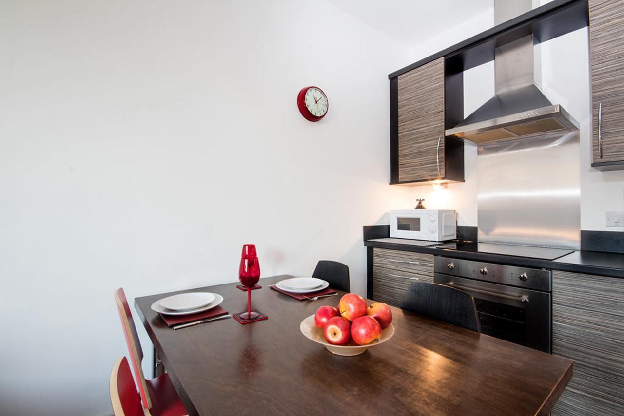 The West Wing Apartments Inverness Esterno foto